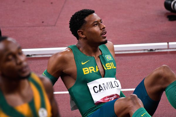 Paulo André Camilo disputou a terceira bateria semifinal e terminou na oitava colocação por Vitor Jubini