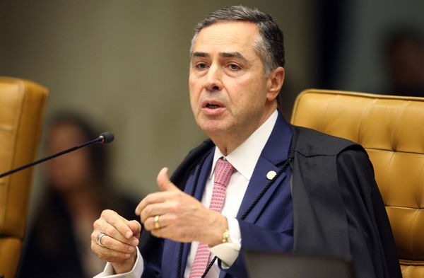 Luís Roberto Barroso, ministro do STF e presidente do TSE