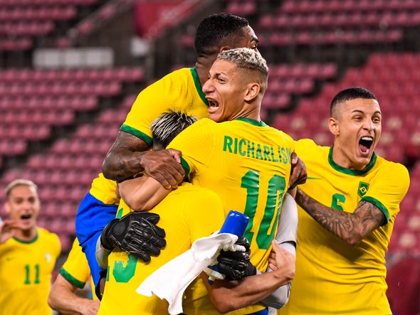 Brasil vence México na disputa por pênaltis e avança para a final da olimpíadas de Tóquio  por Vitor Jubini