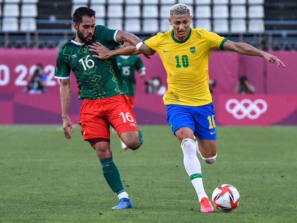 Richarlison mostrou raça na a por Vitor Jubini