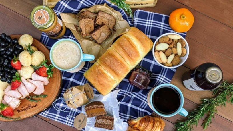 Cesta de café colonial para o Dia dos Pais da Pão e Tangerina