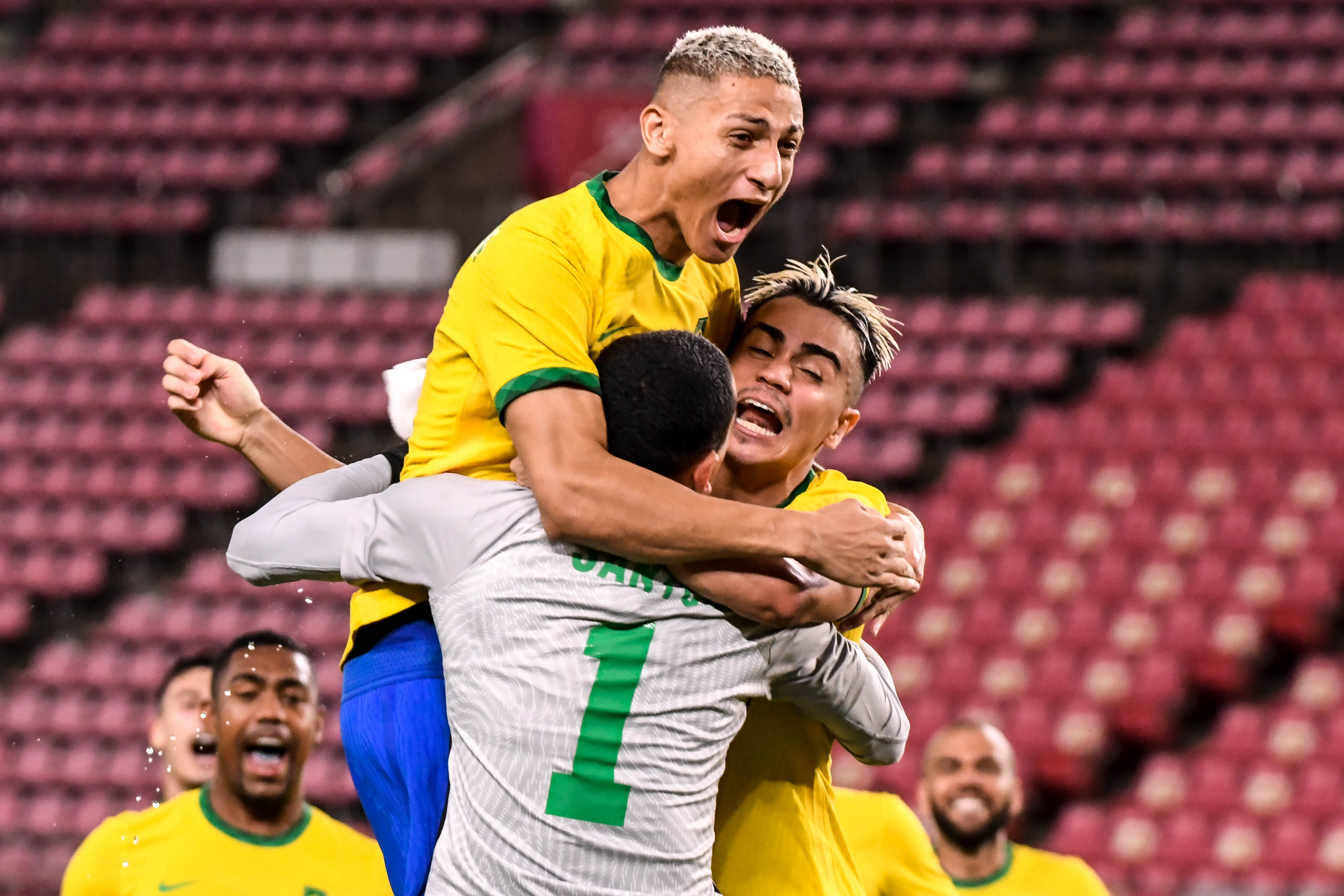 Brasil vence o México e segue para final do futebol masculino nas Olimpíadas de Tóquio