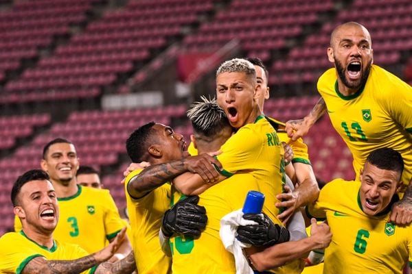 Brasil vence o México e segue para final do futebol masculino nas Olimpíadas de Tóquio