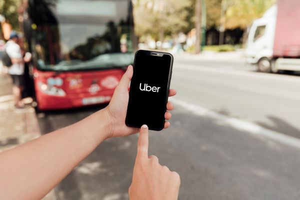 Uber, transporte por aplicativo, carro de aplicativo