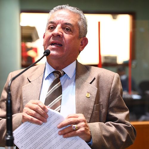 “Ele acabou com a família do Camata”, diz delegado que prendeu réu