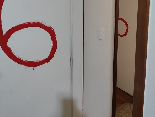 Imagens mostram cenário de crime em Vila Velha por Reprodução / TV Gazeta