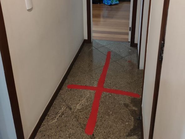 Imagens mostram cenário de crime em Vila Velha por Reprodução / TV Gazeta