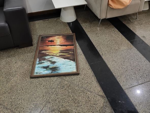 Imagens mostram cenário de crime em Vila Velha por Reprodução / TV Gazeta