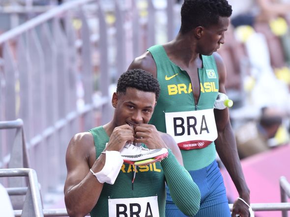 Com o capixaba Paulo André Camilo, Brasil é eliminado no revezamento 4x 100m por Vitor Jubini