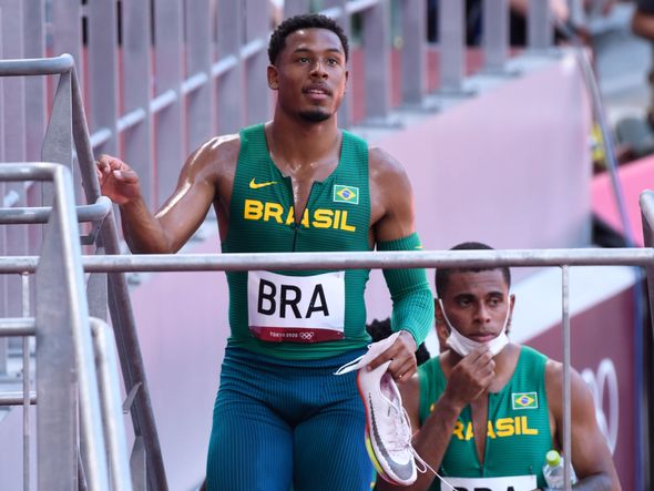 Com o capixaba Paulo André Camilo, Brasil é eliminado no revezamento 4x 100m por Vitor Jubini
