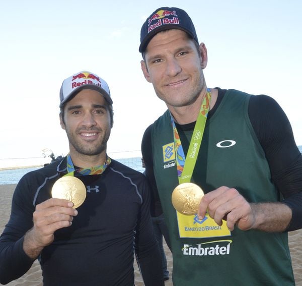 Medalhistas olímpicos de volêi de praia, Alison Cerutti e Bruno Schimidt