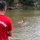 Imagem - Homem morre afogado após pular em rio para buscar bola em Iúna