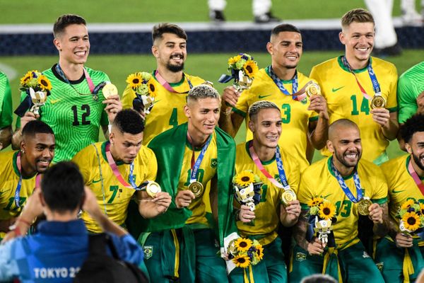 Brasil vence a Espanha e fatura a medalha de ouro nas Olimpíadas de Tóquio por Vitor Jubini