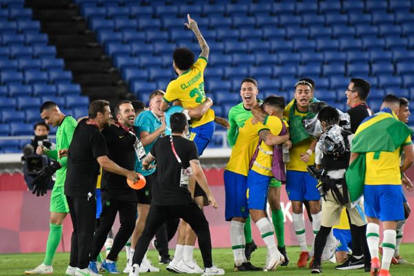 Brasil vence a Espanha e fatura a medalha de ouro nas Olimpíadas de Tóquio por Vitor Jubini