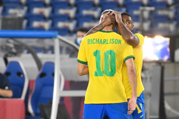 Brasil vence a Espanha e fatura a medalha de ouro nas Olimpíadas de Tóquio por Vitor Jubini