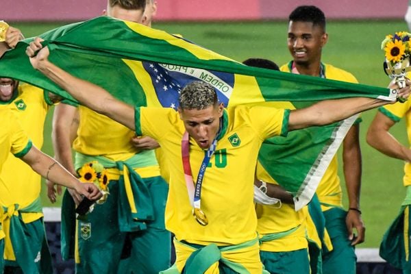 Brasil vence a Espanha e fatura a medalha de ouro nas Olimpíadas de Tóquio