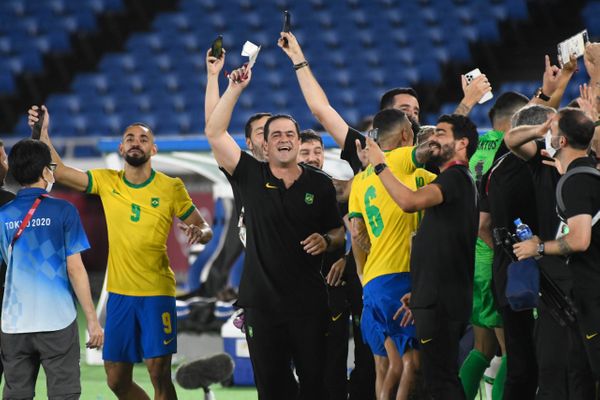 Brasil vence a Espanha e fatura a medalha de ouro nas Olimpíadas de Tóquio por Vitor Jubini