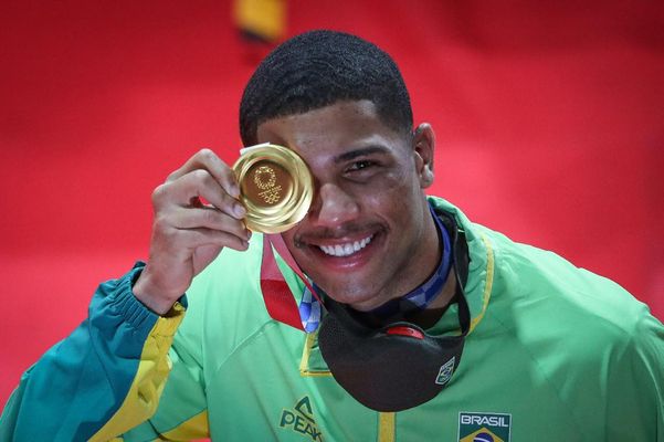 Hebert Conceição nocauteou ucraniano e conquistou a medalha de ouro