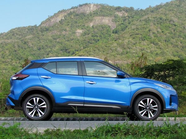 nissan kickis