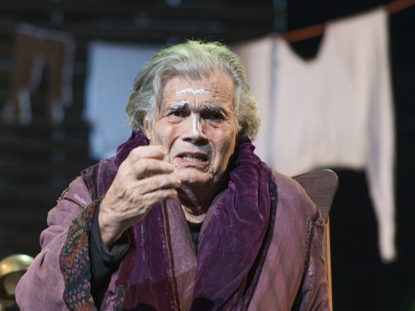 2016 - Peça O Camareiro, com Tarcísio Meira  por Divulgação/Arquivo A Gazeta