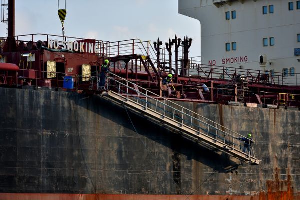 Após quarentena, navio Robert Maersk deixou o Porto de Vitória no dia 12 de agosto de 2021 por Fernando Madeira