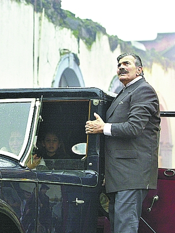 2004 - Tarcísio Meira na minissérie Um Só Coração 