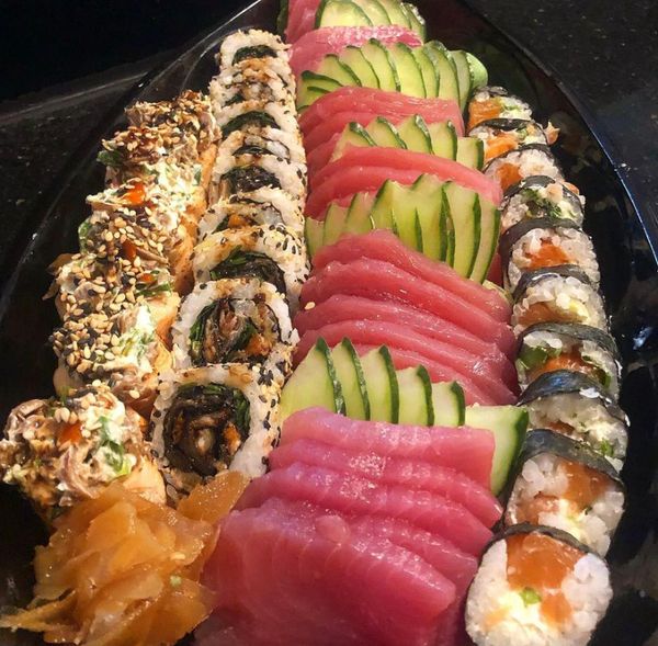 O restaurante japonês Minê foi fundado em 1989 por Minê/Instagram