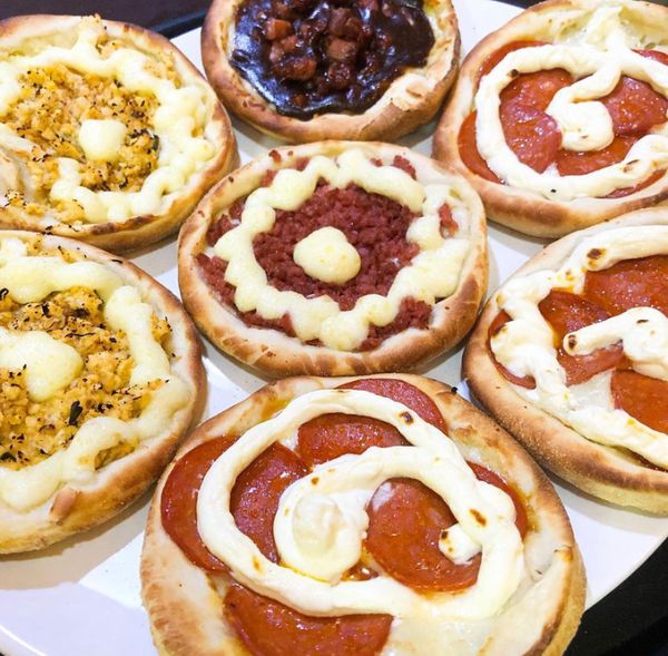 Esfihas são a especialidade do restaurante Esfihouse por Esfihouse/Instagram