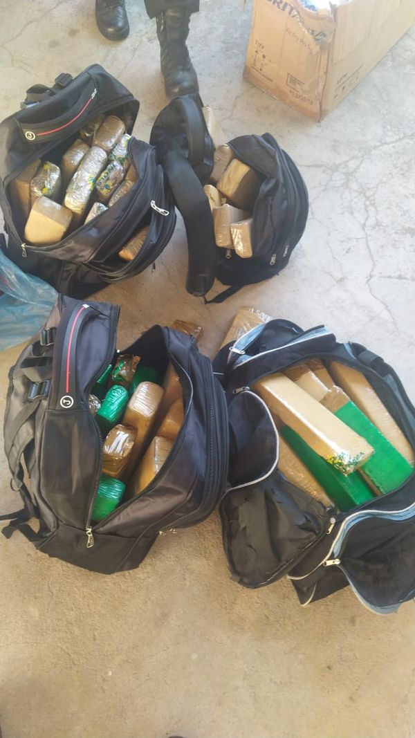  Material apreendido na Operação Tamoios contra o tráfico internacional de drogas por Divulgação/Polícia Federal