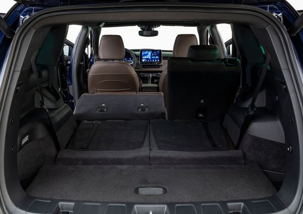 Jeep Commander