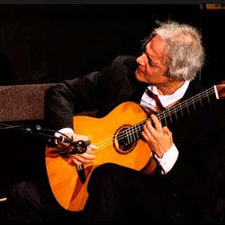 O violonista italo-brasileiro Marcos Vinícius
