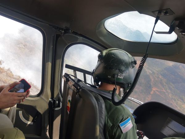 Incêndio destroi vegetação no Parque Nacional do Caparaó  por Divulgação/ Notaer