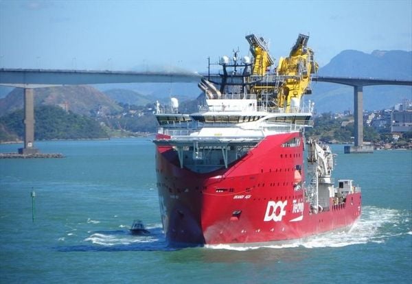 Governo do Estado e administradora do Porto de Vitória explicam mecanismos de segurança existentes para evitar acidentes com embarcações