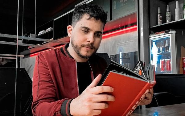 O publicitário Victor Magnoni comanda a página 