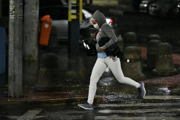 Semana começou com chuva na Grande Vitória por Fernando Madeira