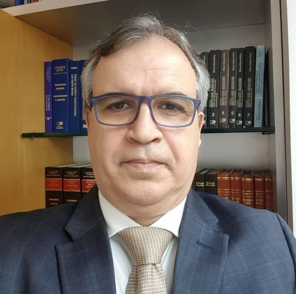 Alexandre Zamprogno- Diretor-presidente da Escola Superior de Advocacia (ESA-ES)