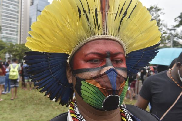 Grupo de indígenas protesta contra o Marco Temporal em frente à Assembleia Legislativa do ES por Ricardo Medeiros