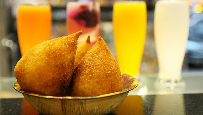 Coxinhas de frango da lanchonete Juninho Pão de Queijo, em Jardim da Penha