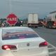 Imagem - Carro capota após colisão contra carreta na BR 101