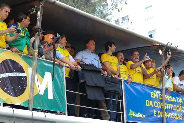 Bolsonaro durante ato do 7 de setembro