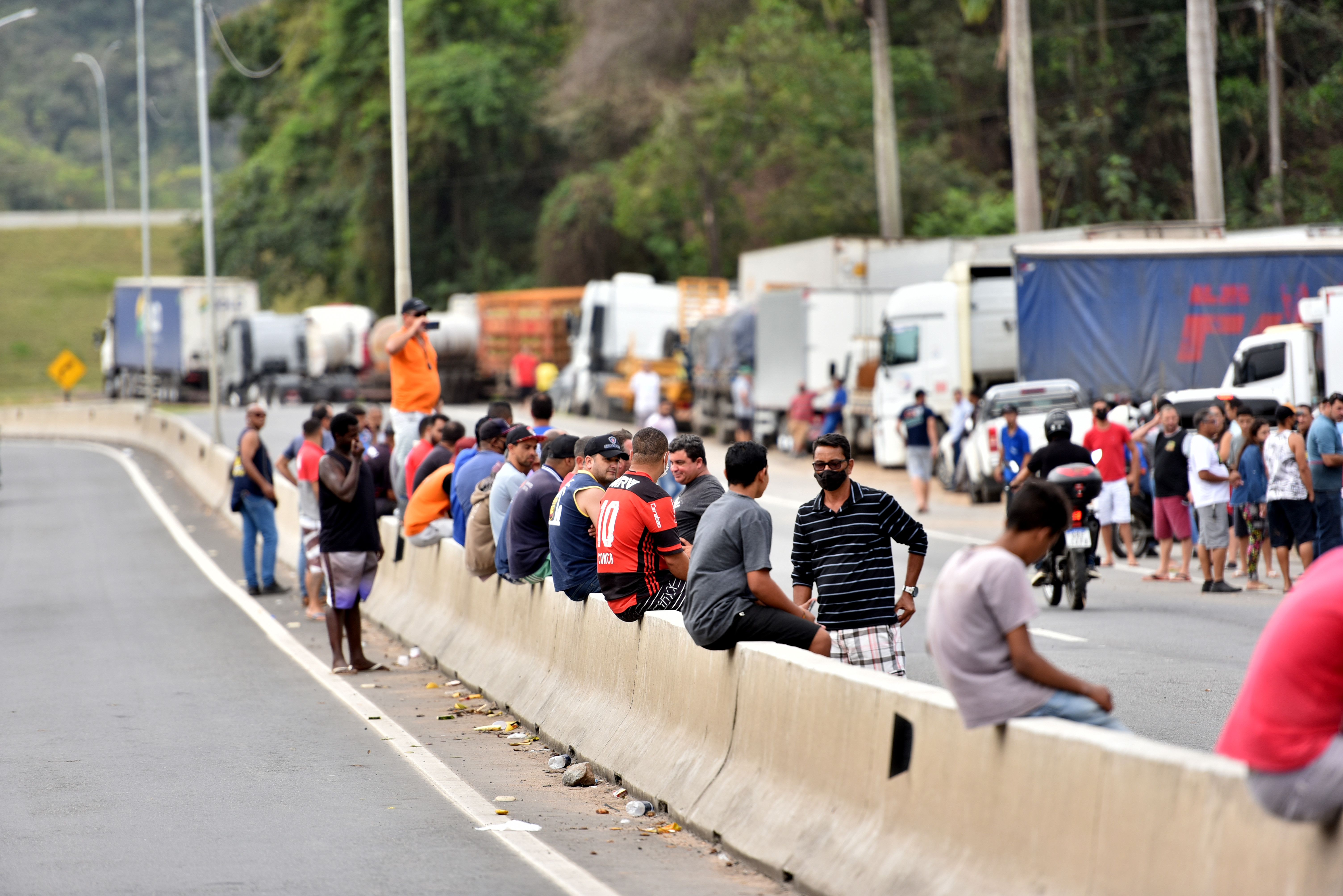 Associação Brasileira dos Caminhoneiros - Entenda os riscos de