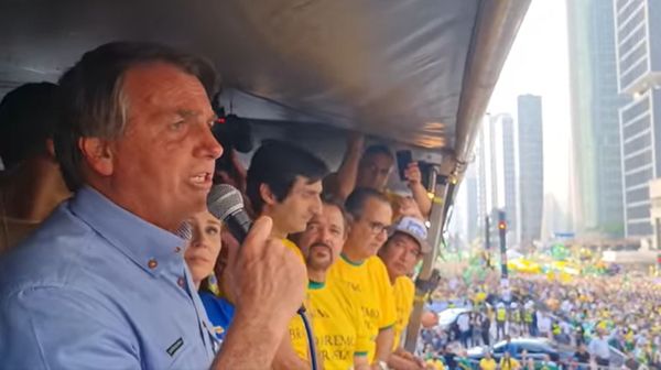 Presidente Jair Bolsonaro discurso em trio elétrico na Avenida Paulista, no 7 de Setembro