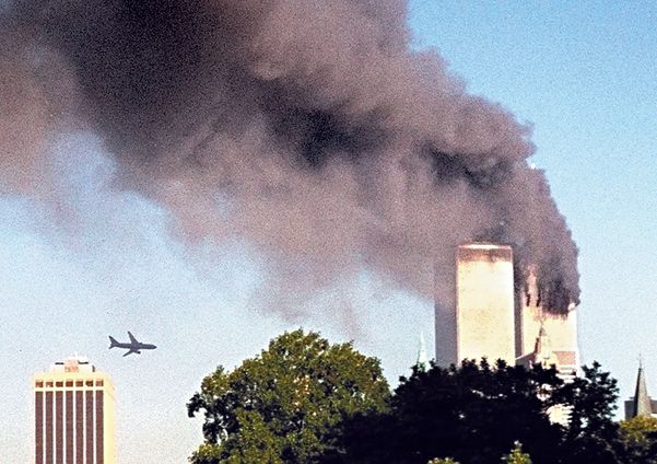 Ataque às Torres Gêmeas em 11 de setembro de 2001, em Nova York (EUA)