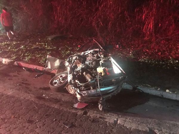 Morte após carro partir ao meio em Venda Nova por Leitor | A Gazeta