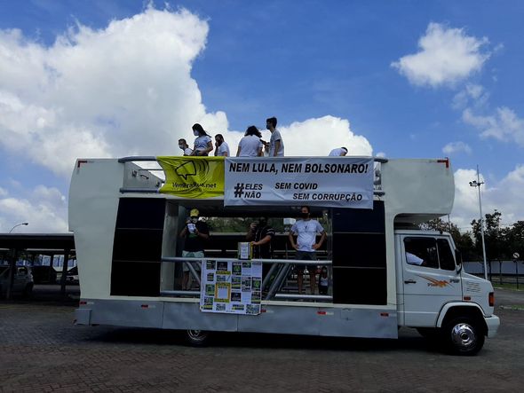 MBL e Vem Pra Rua protestam por impeachment de Bolsonaro em Vitória por Fernando Madeira