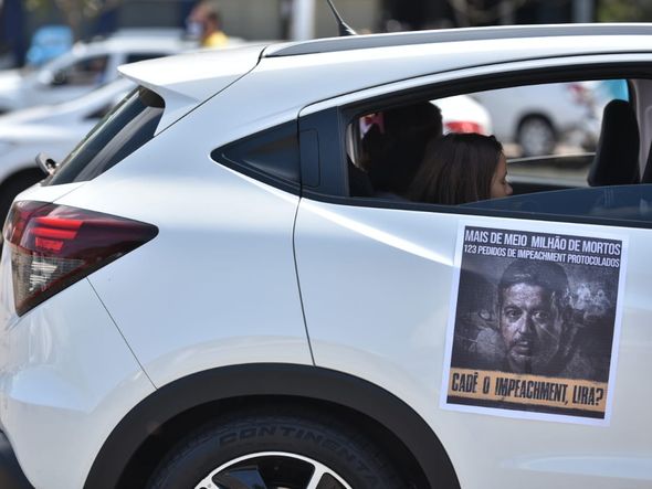 MBL e Vem Pra Rua protestam por impeachment de Bolsonaro em Vitória por Fernando Madeira