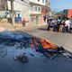 Imagem - Moradores bloqueiam rodovia em protesto por mais segurança em bairro de Vitória
