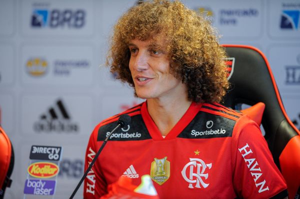 David Luiz foi oficialmente apresentado como jogador do Flamengo