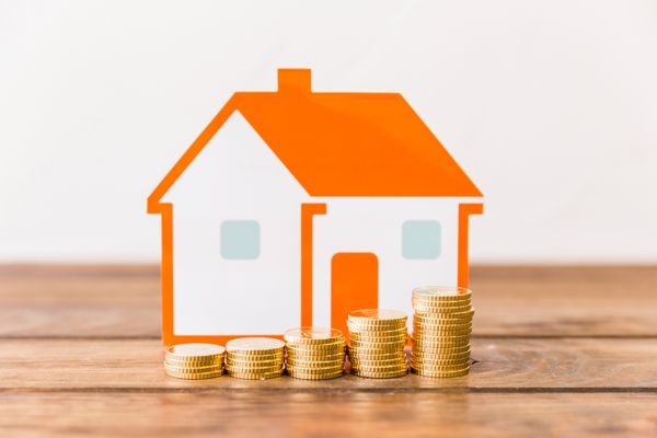 Entenda as diferenças entre investir em imóveis e fundo imobiliário