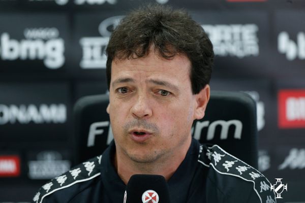 Fernando Diniz concedeu entrevista coletiva já como o novo técnico do Vasco
